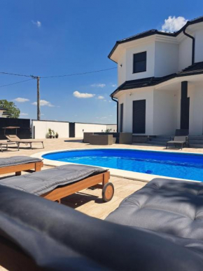 Villa Diamond